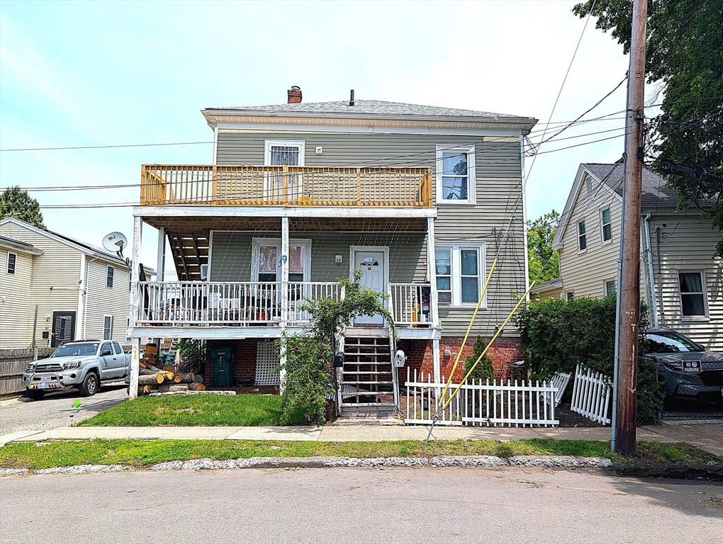 9 Ainsworth Place