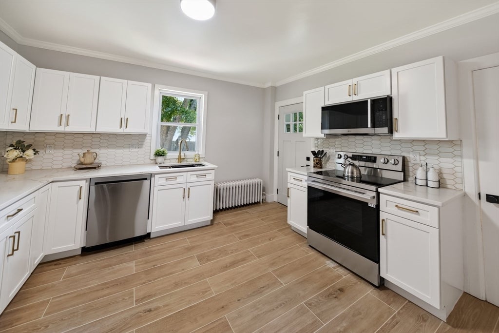10 Elm St, South Hadley, MA, 10 Elm St, South Hadley, MA Photo #2