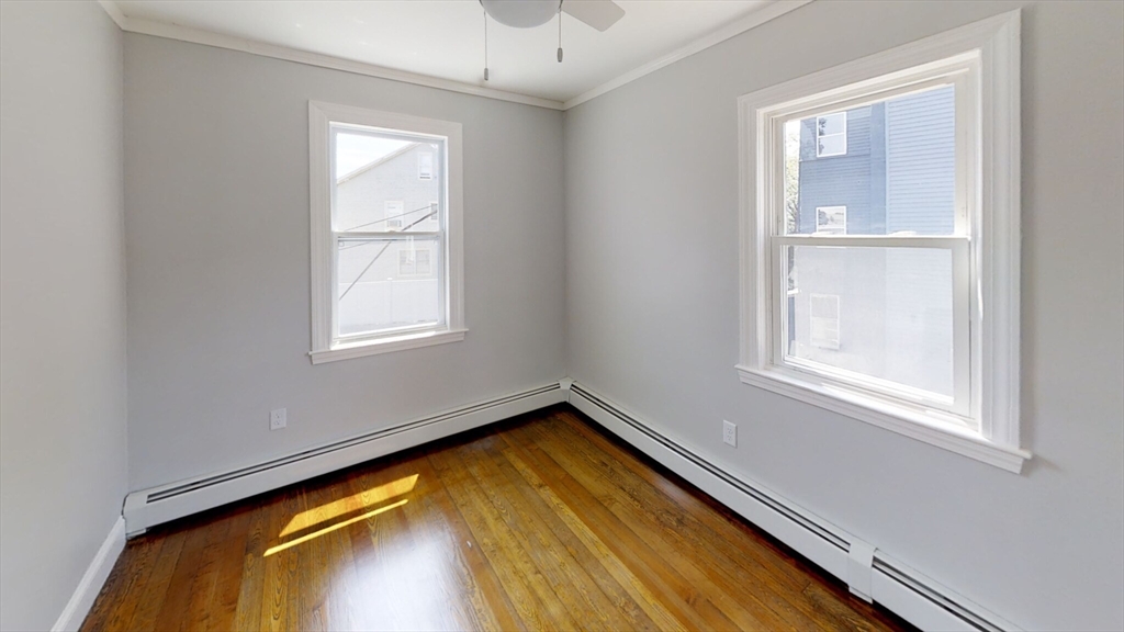 836 Canterbury St #2R, Boston, MA Photo #7