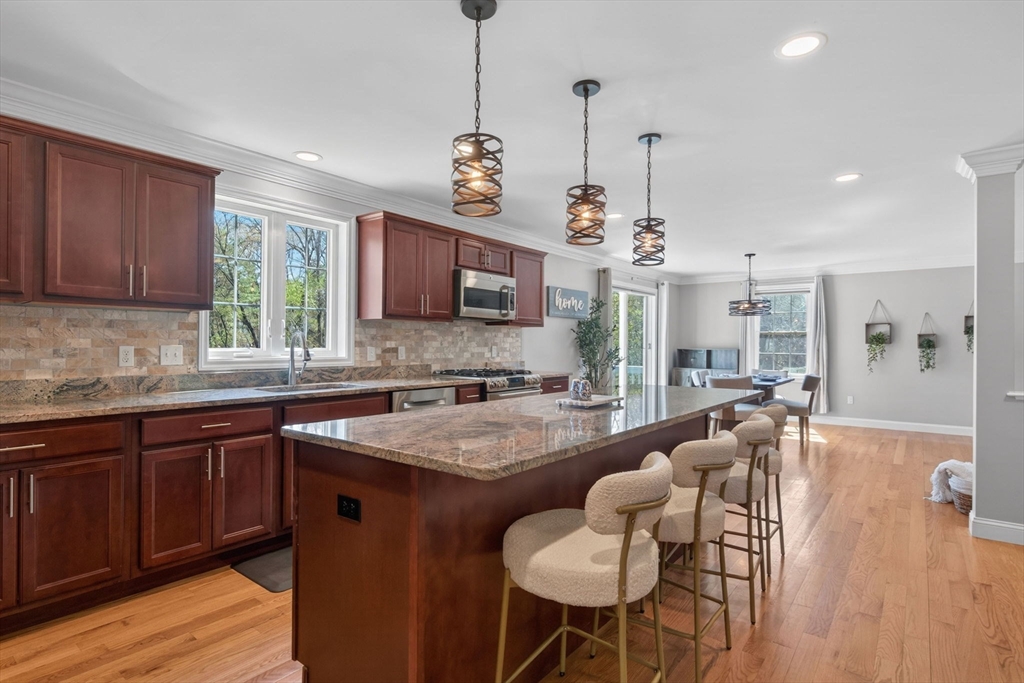 219 River Rd