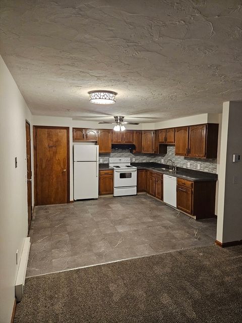Photo of 15 Houghton St #7-A, Worcester, MA 01604 (MLS # 73451320)