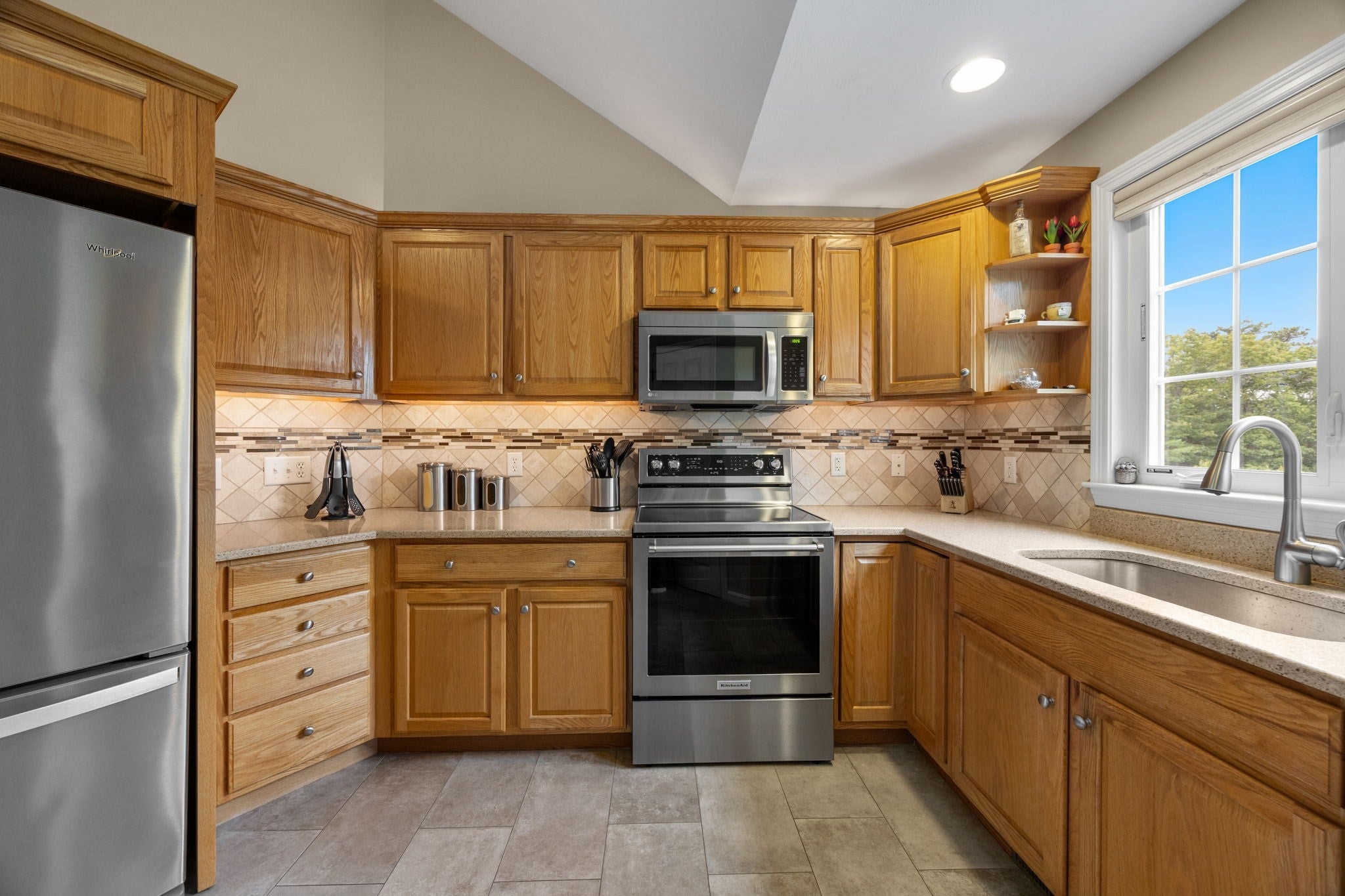 22 Mirasol Dr, Bourne, MA, 22 Mirasol Dr, Bourne, MA Photo #17