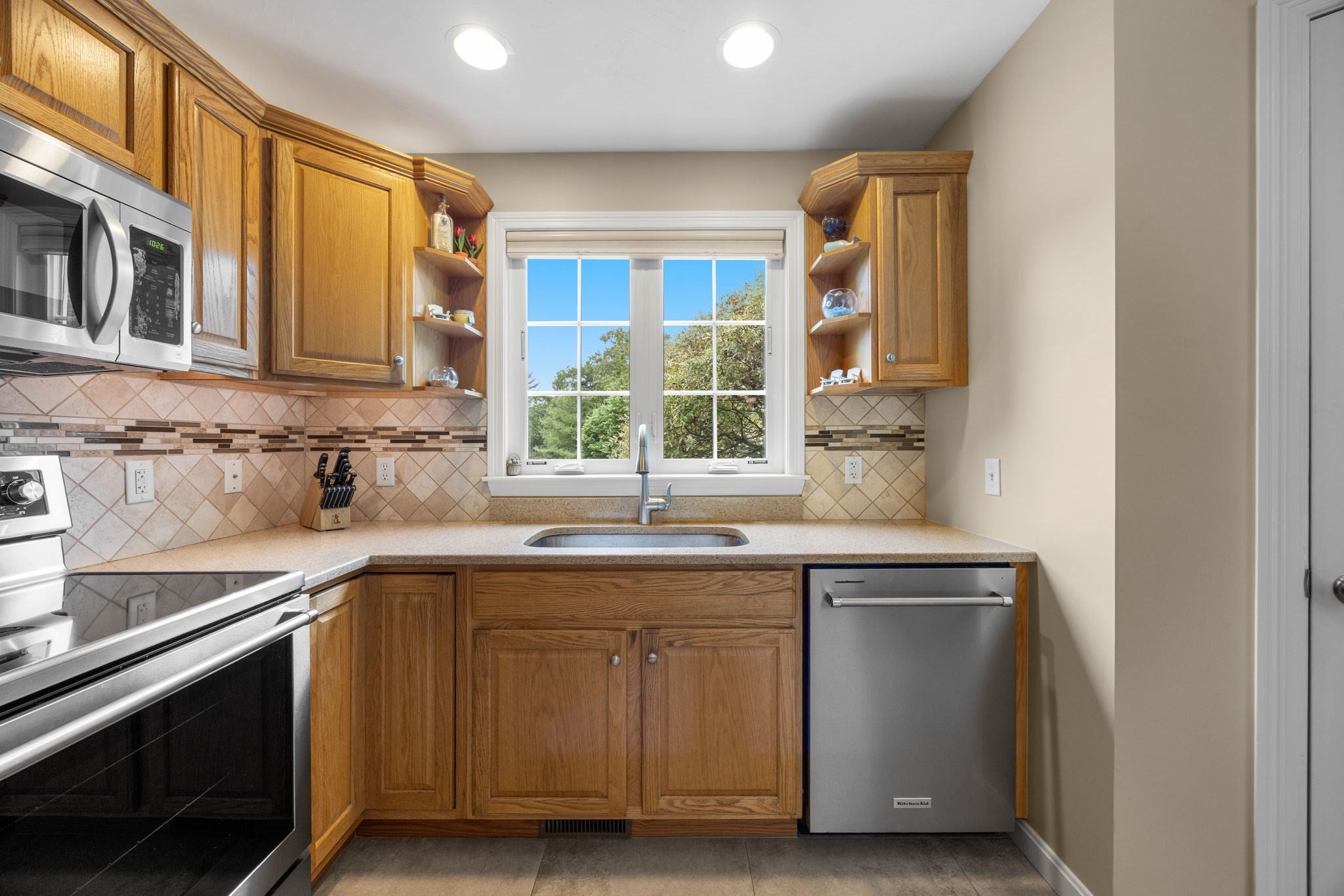 22 Mirasol Dr, Bourne, MA, 22 Mirasol Dr, Bourne, MA Photo #16