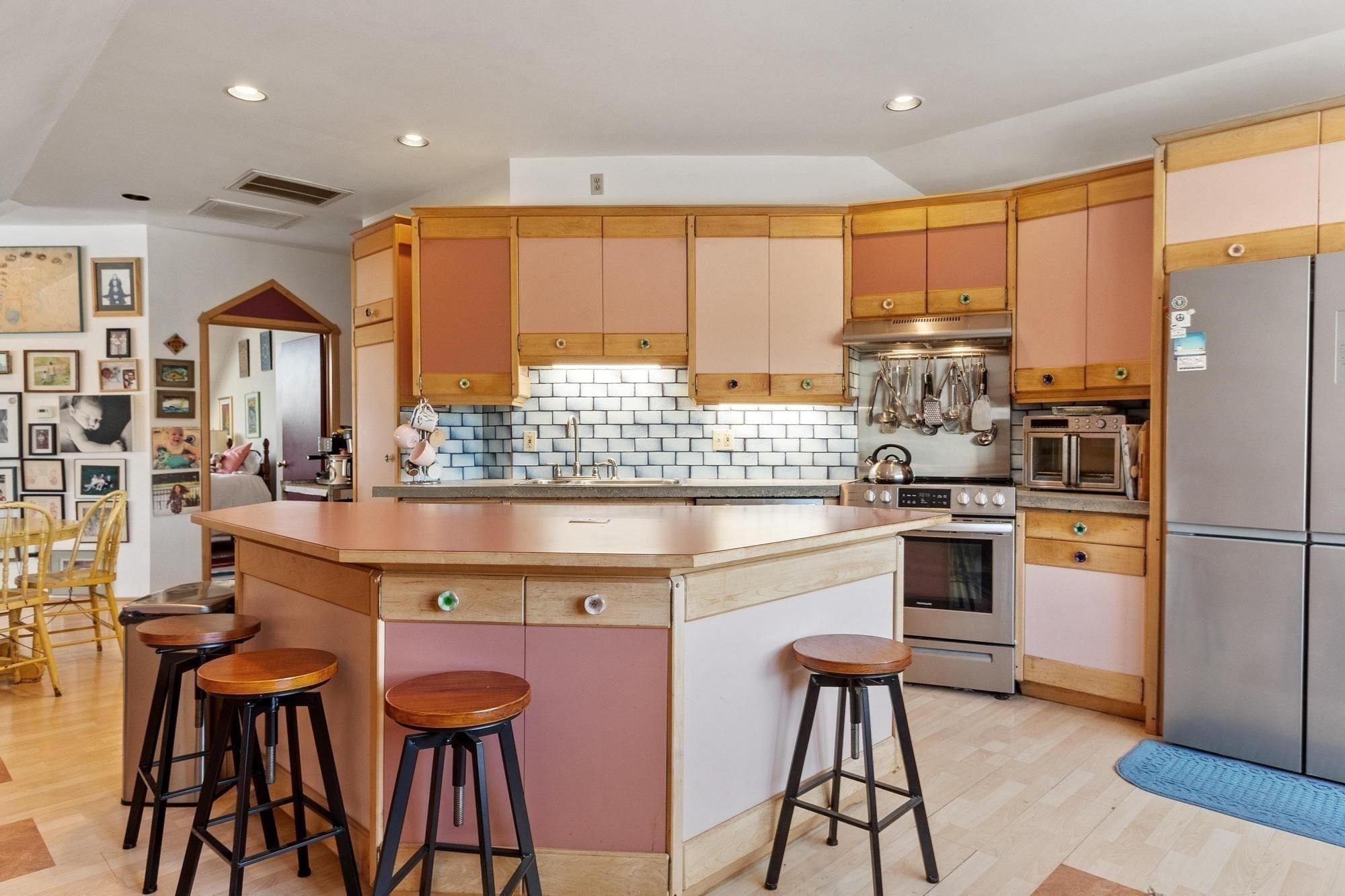 14 Travers St, Gardner, MA, 14 Travers St, Gardner, MA Photo #13