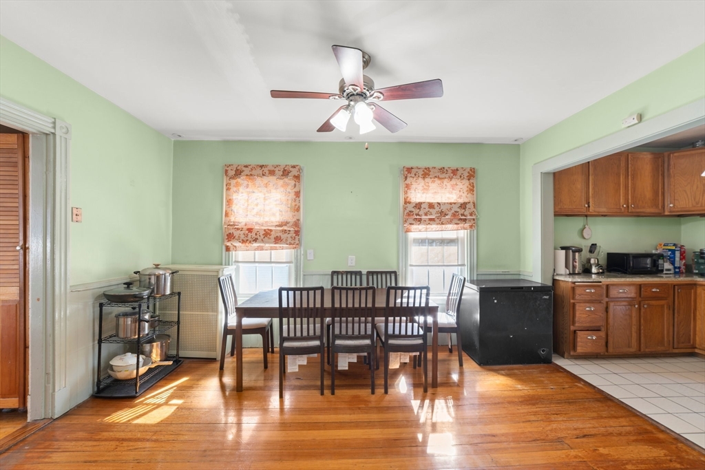90 Florence St 2