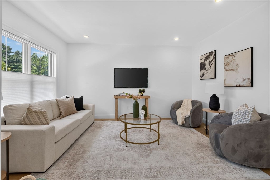 266 Amory St #2, Boston, MA, 266 Amory St #2, Boston, MA Photo #7
