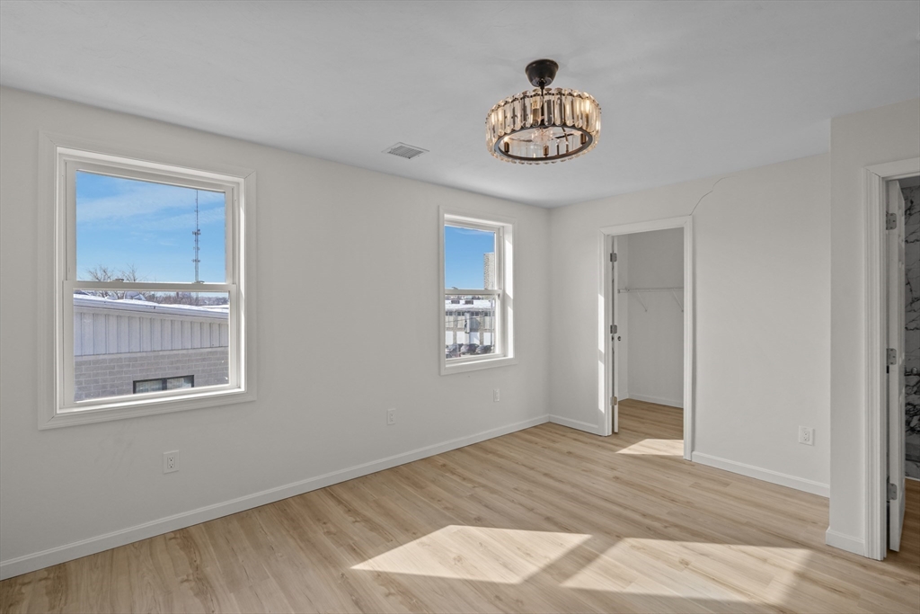 25 Lebanon St #C, Fall River, MA Photo #18