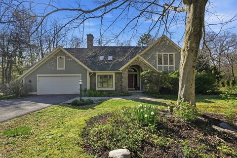 Photo of 28 Trillium Way, Amherst, MA 01002 (MLS # 73512708)