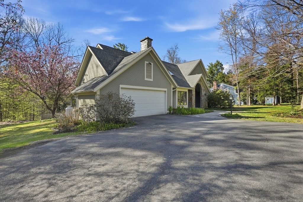 28 Trillium Way
