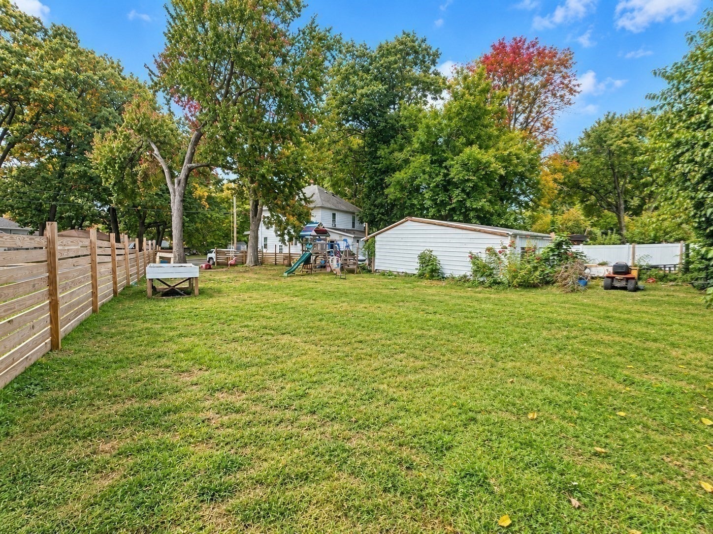 90 College St, Chicopee, MA, 90 College St, Chicopee, MA Photo #15