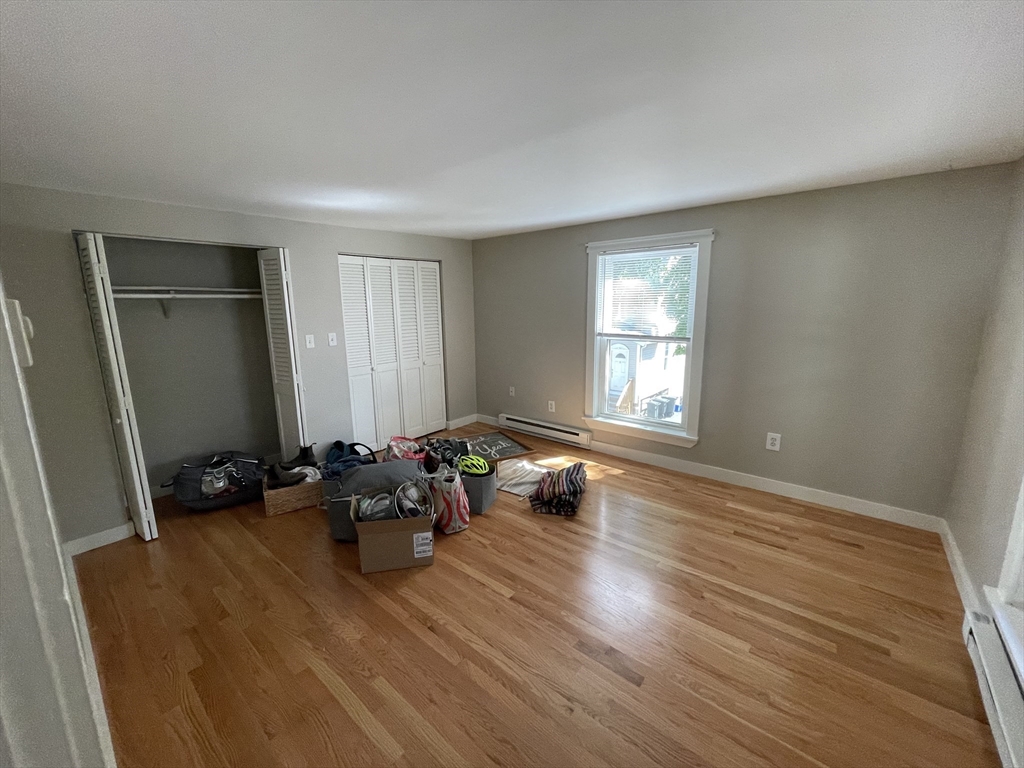 15 Pleasant St 2