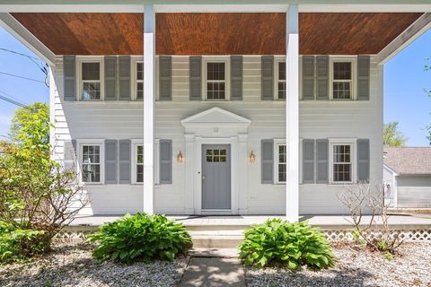 89 Woburn St Medford MA 02155