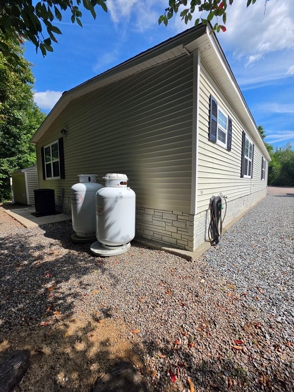 16 Kylee Dr