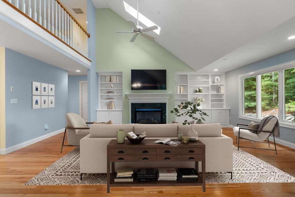 1605 Wisteria Way 1605