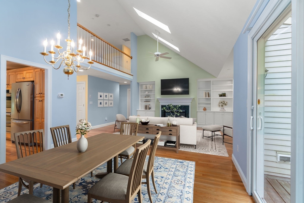 1605 Wisteria Way 1605