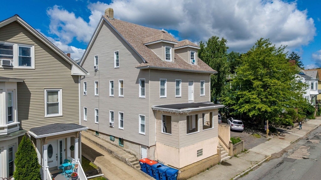 283 Pleasant St