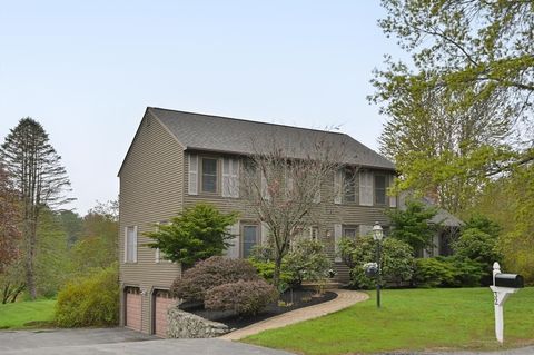 32 Bridges Lane North Andover MA 01845