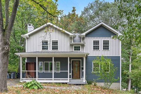 11 Longview Rd Framingham MA 01701