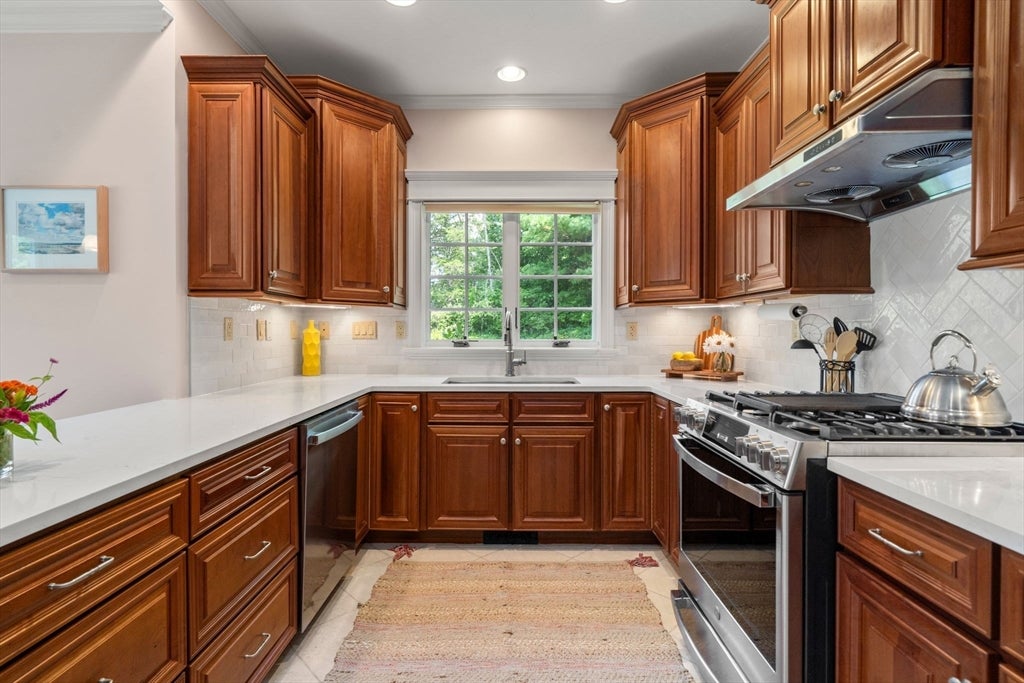 30 Nobscot Rd #1, Sudbury, MA, 30 Nobscot Rd #1, Sudbury, MA Photo #4