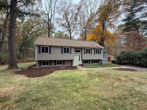 32 Grove St Bellingham MA 02019