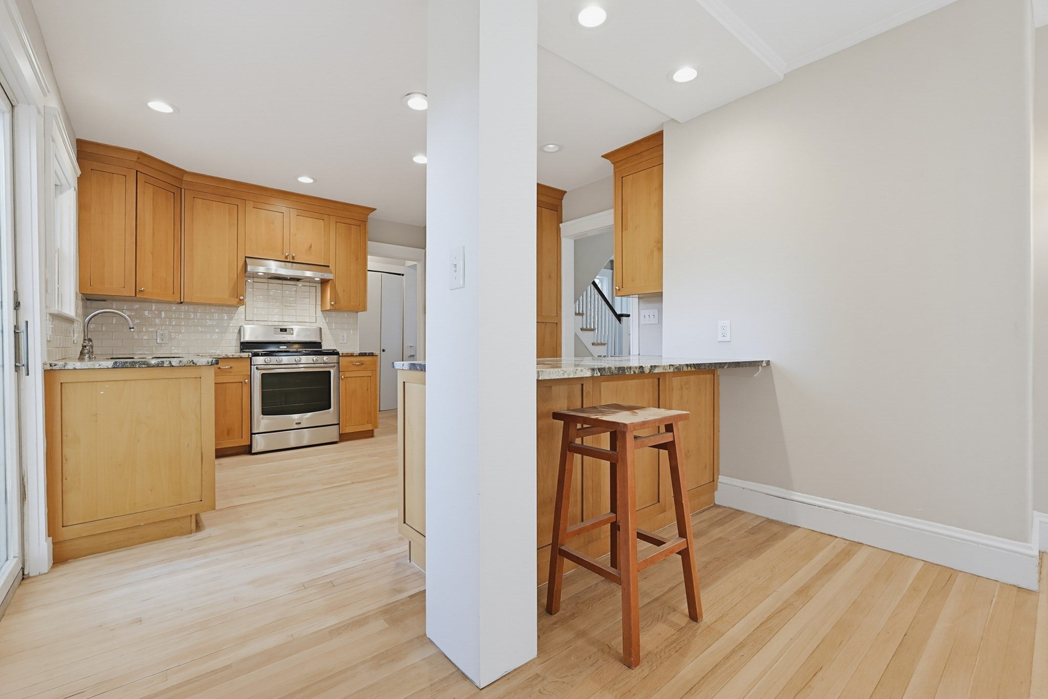 76 Brantwood Rd, Arlington, MA Photo #22