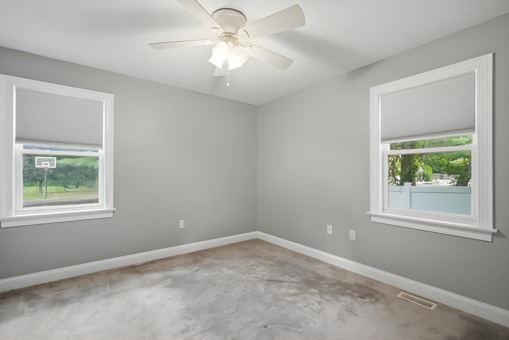 73 Meadowbrook Rd, Springfield, MA, 73 Meadowbrook Rd, Springfield, MA Photo #11