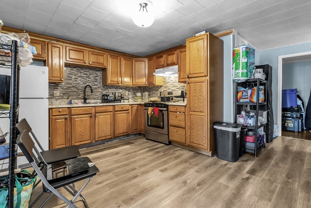 28 Exchange St, Lawrence, MA, 28 Exchange St, Lawrence, MA Photo #29