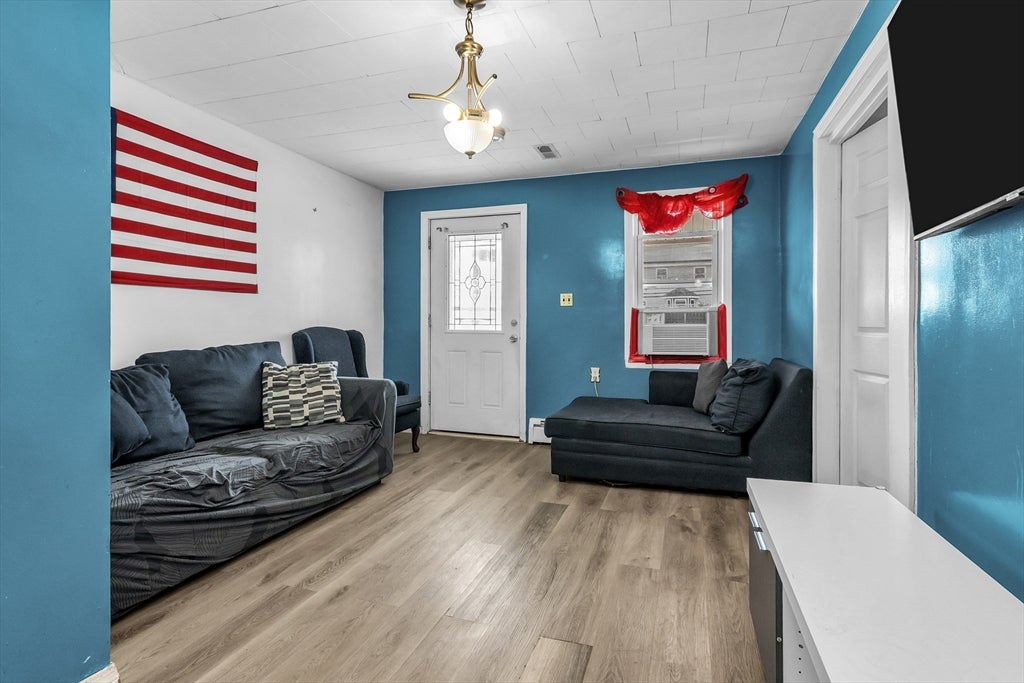 28 Exchange St, Lawrence, MA, 28 Exchange St, Lawrence, MA Photo #8