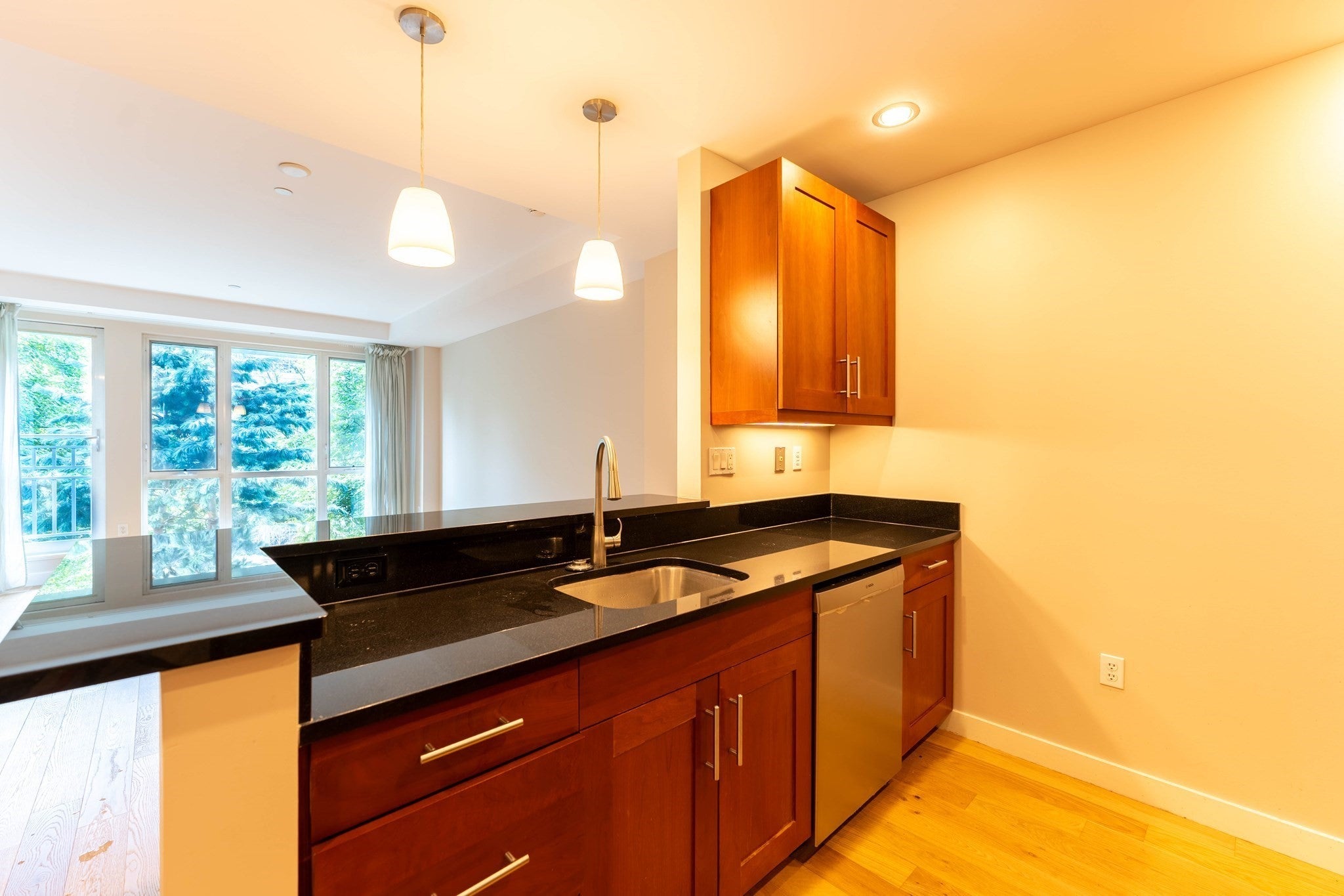 100 Station Lndg #309, Medford, MA, 100 Station Lndg #309, Medford, MA Photo #16