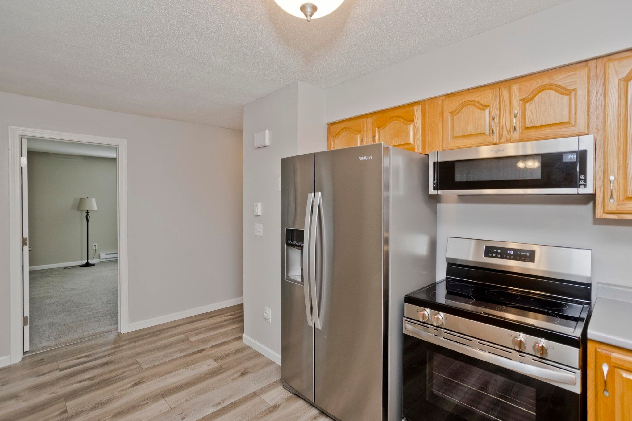 20 Lawrence Ave 38C