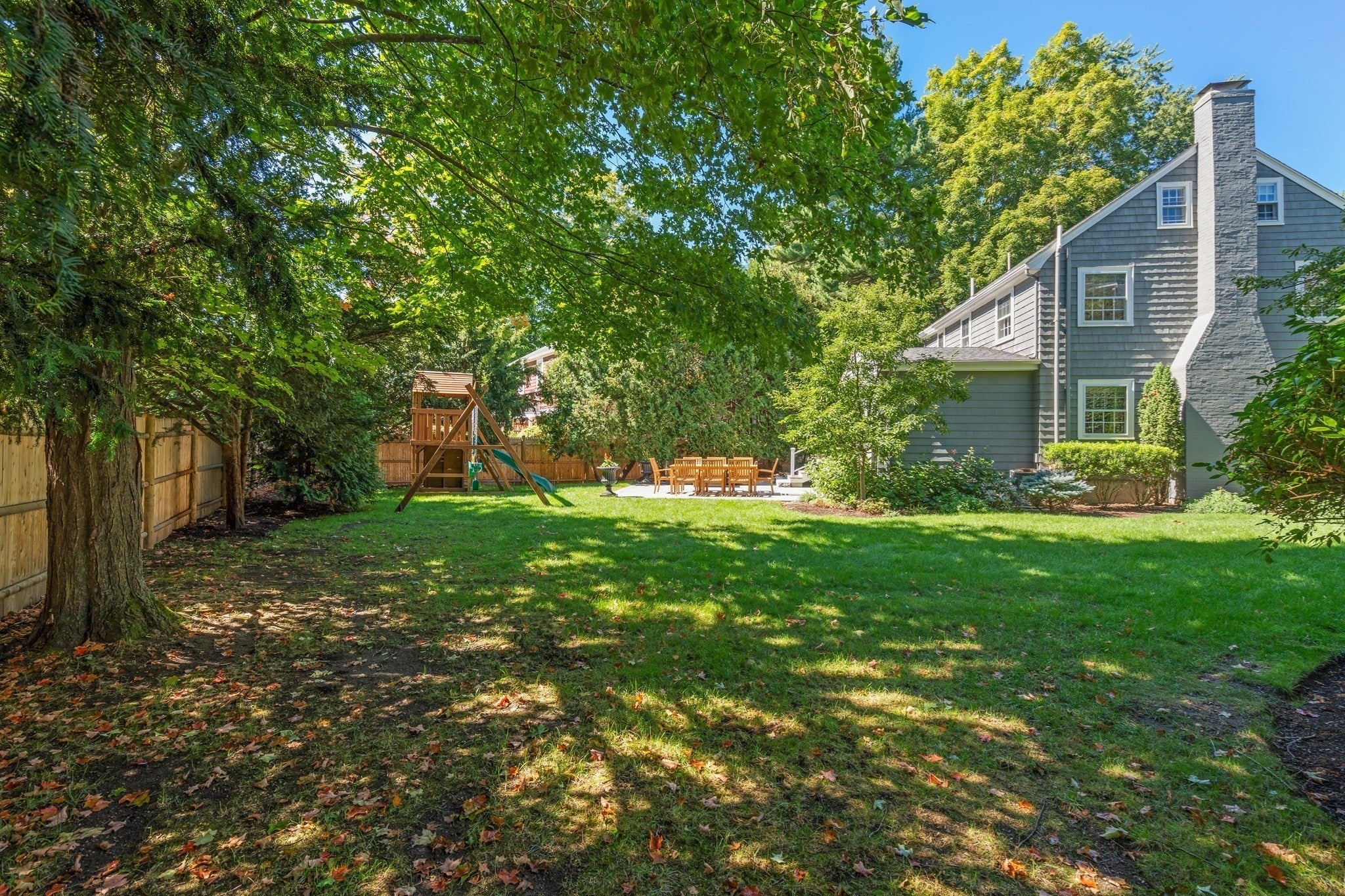 4 Woodlawn Oval, Wellesley, MA, 4 Woodlawn Oval, Wellesley, MA Photo #39