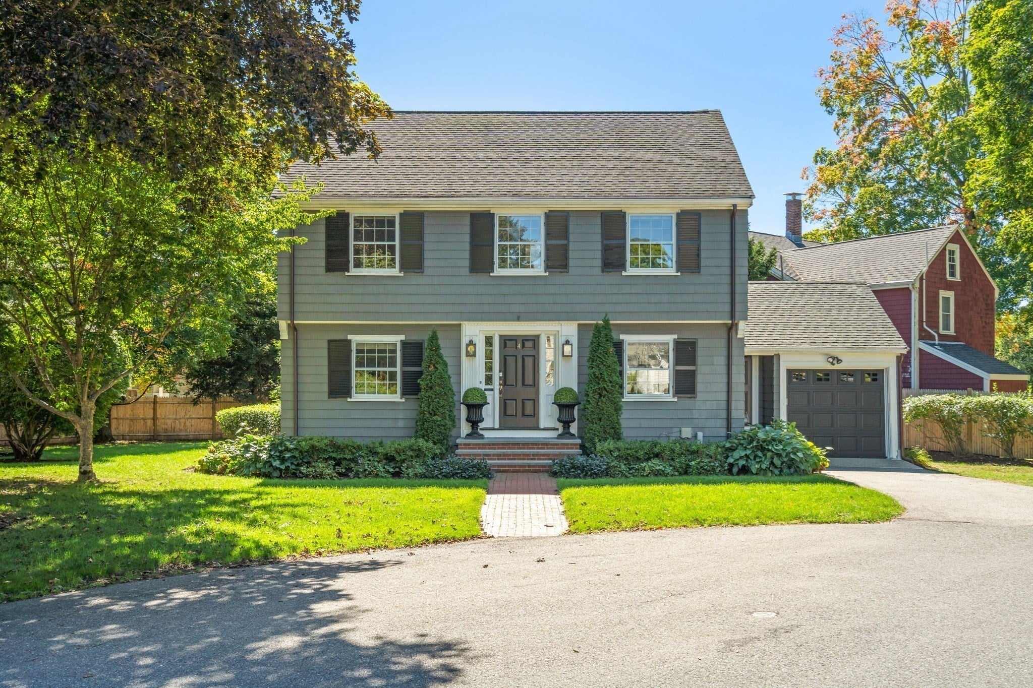 4 Woodlawn Oval, Wellesley, MA, 4 Woodlawn Oval, Wellesley, MA Photo #2