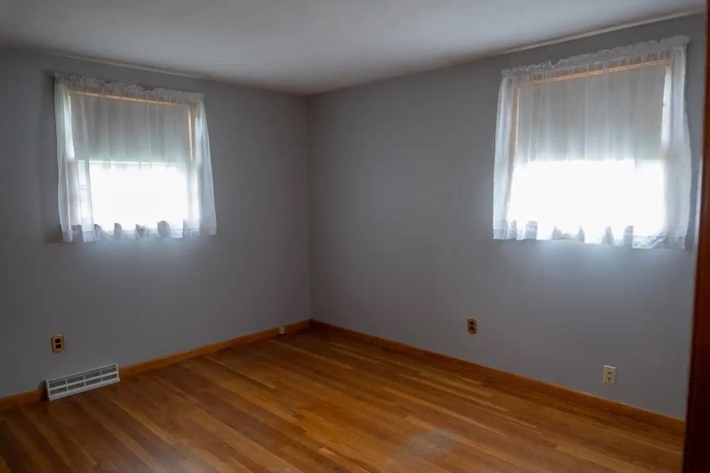 24 Hanson St, Brockton, MA, 24 Hanson St, Brockton, MA Photo #15