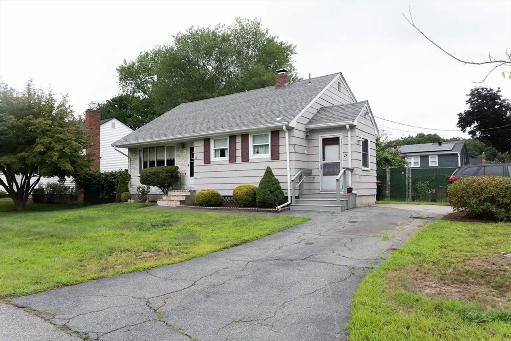 24 Hanson St, Brockton, MA, 24 Hanson St, Brockton, MA Photo #2