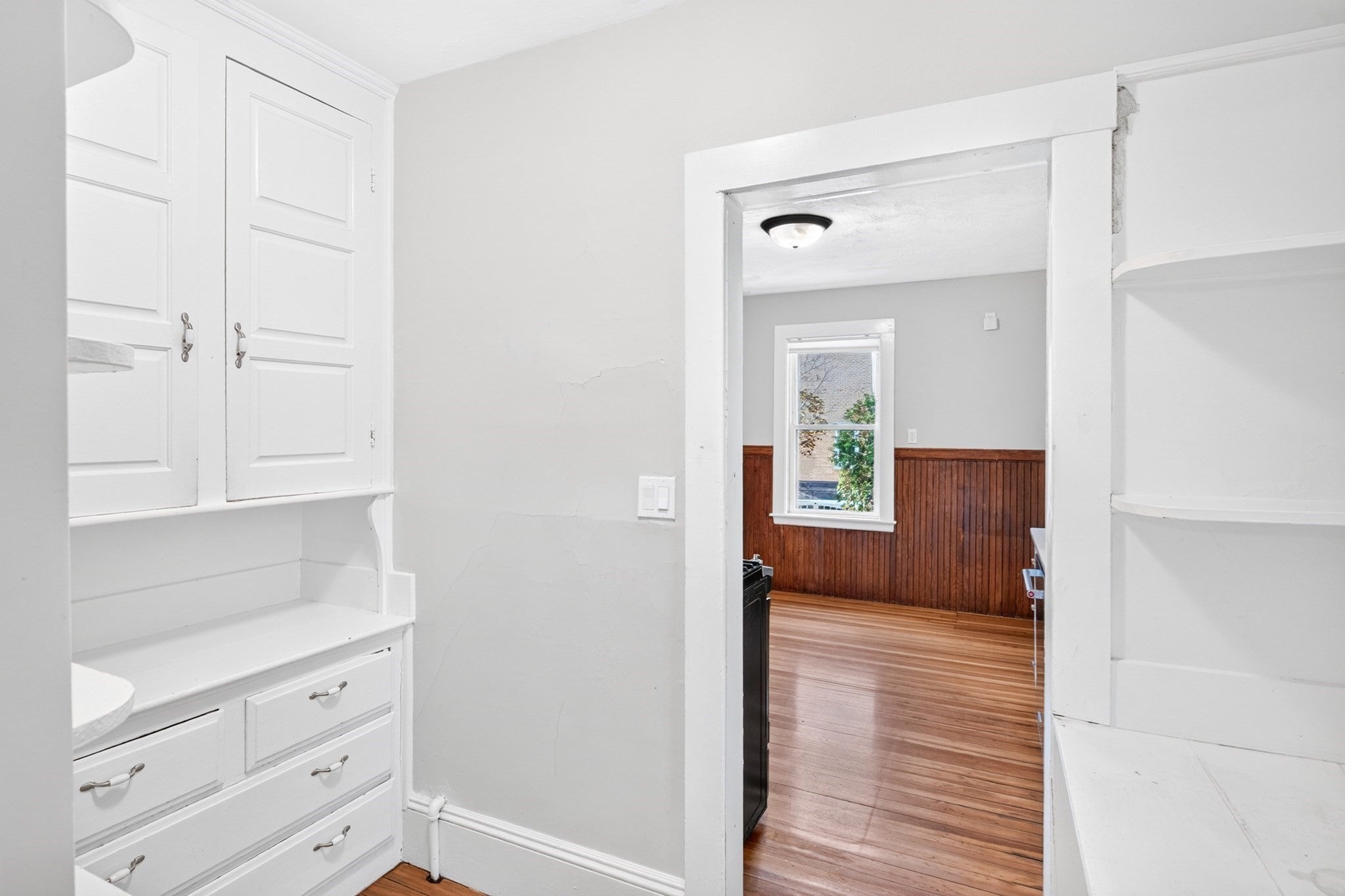 103-105 Colbourne Crescent, Brookline, MA Photo #22
