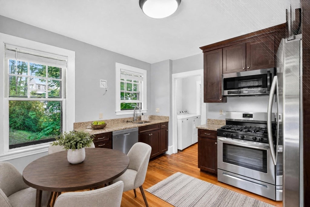 103-105 Colbourne Crescent, Brookline, MA Photo #3