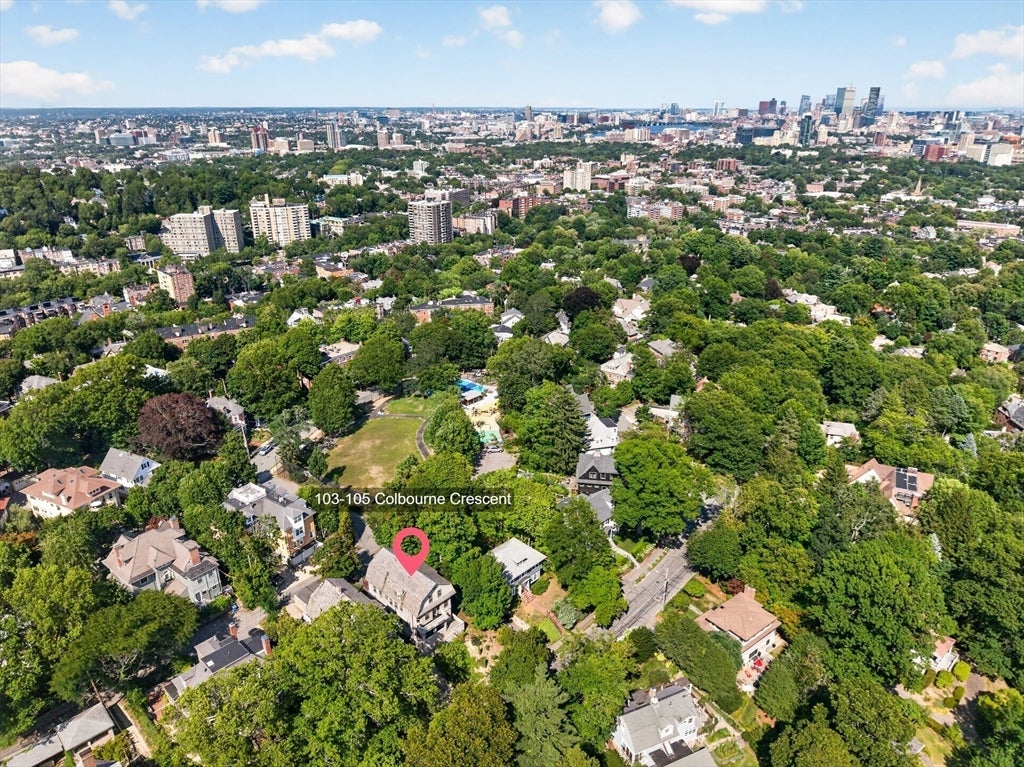 103-105 Colbourne Crescent, Brookline, MA Photo #30