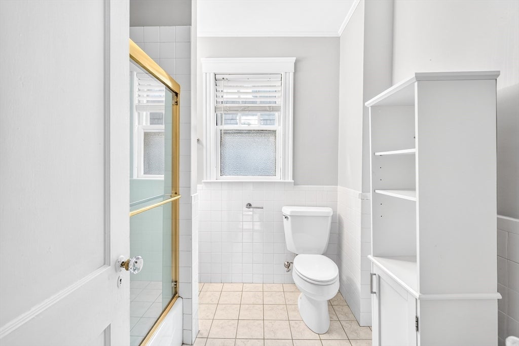 103-105 Colbourne Crescent, Brookline, MA Photo #8
