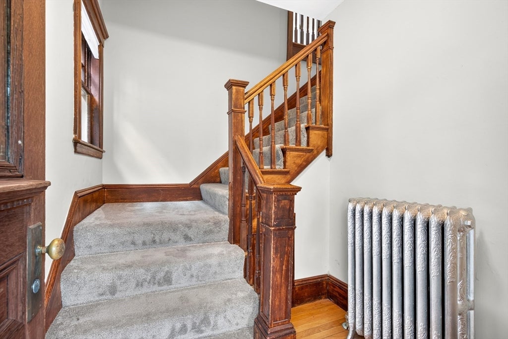 103-105 Colbourne Crescent, Brookline, MA Photo #16