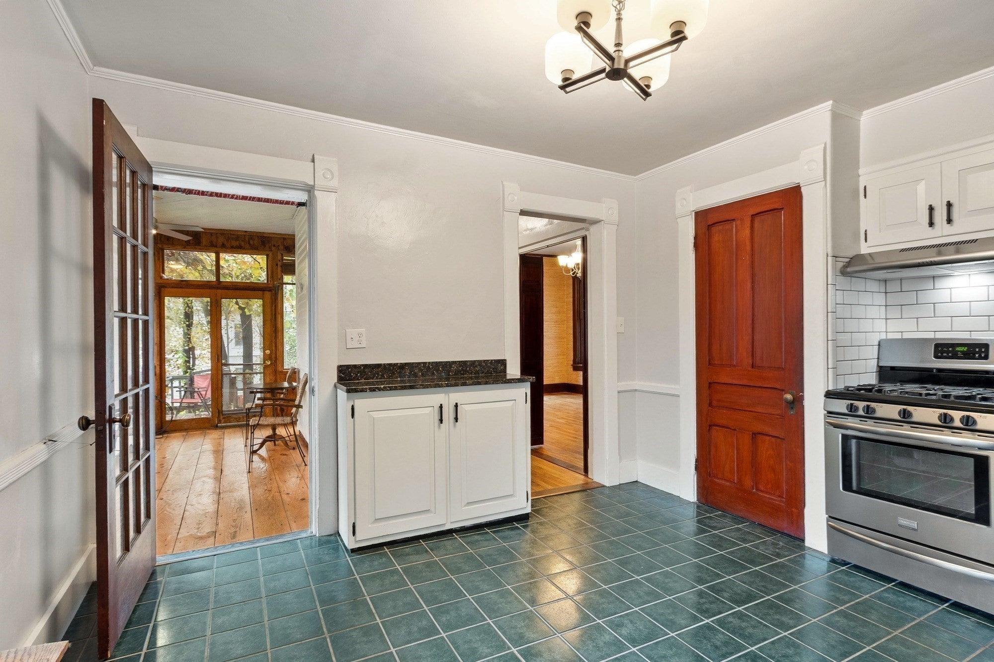 27 Cherry St, Gardner, MA, 27 Cherry St, Gardner, MA Photo #12