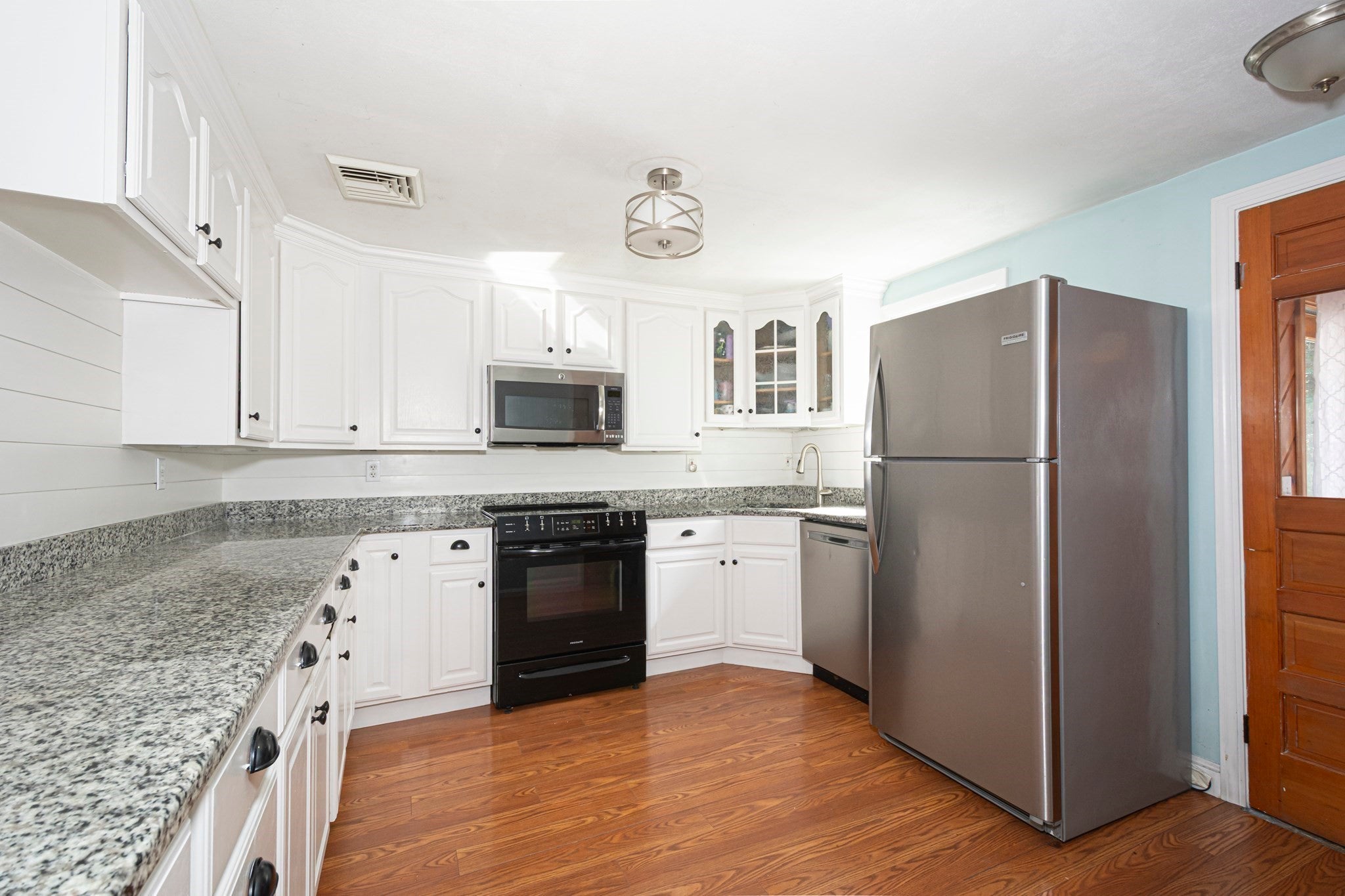 95 S Flagg St, Worcester, MA Photo #12