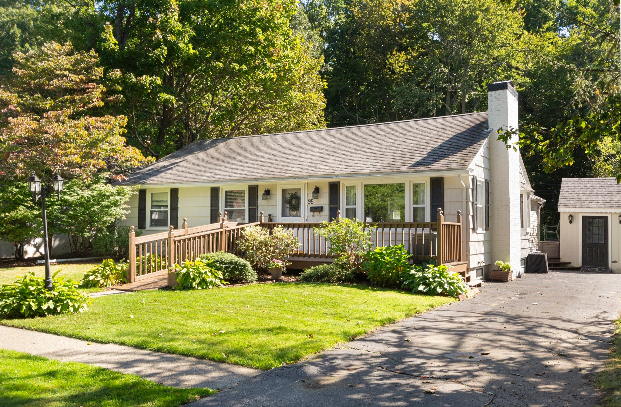 Photo of 95 S Flagg St, Worcester, MA