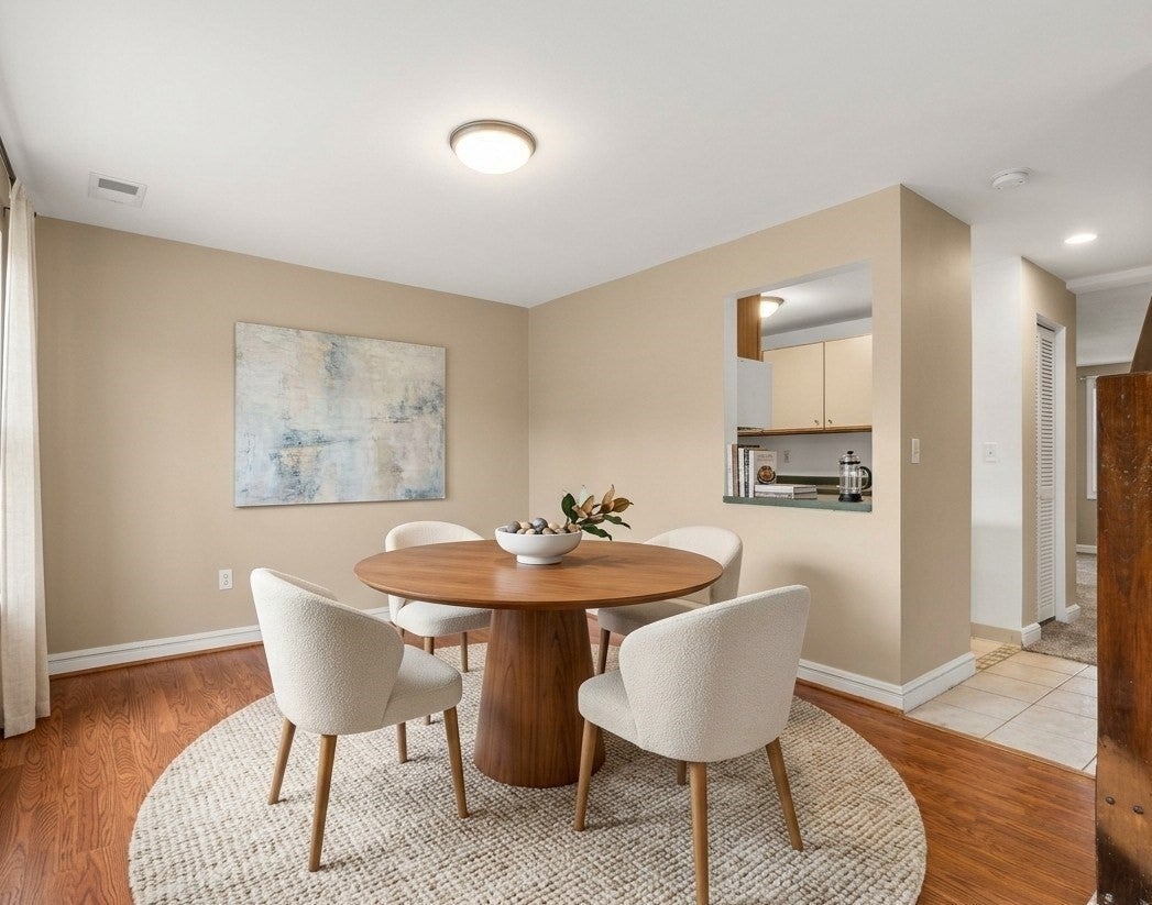 52 Warren St #8, Peabody, MA Photo #8