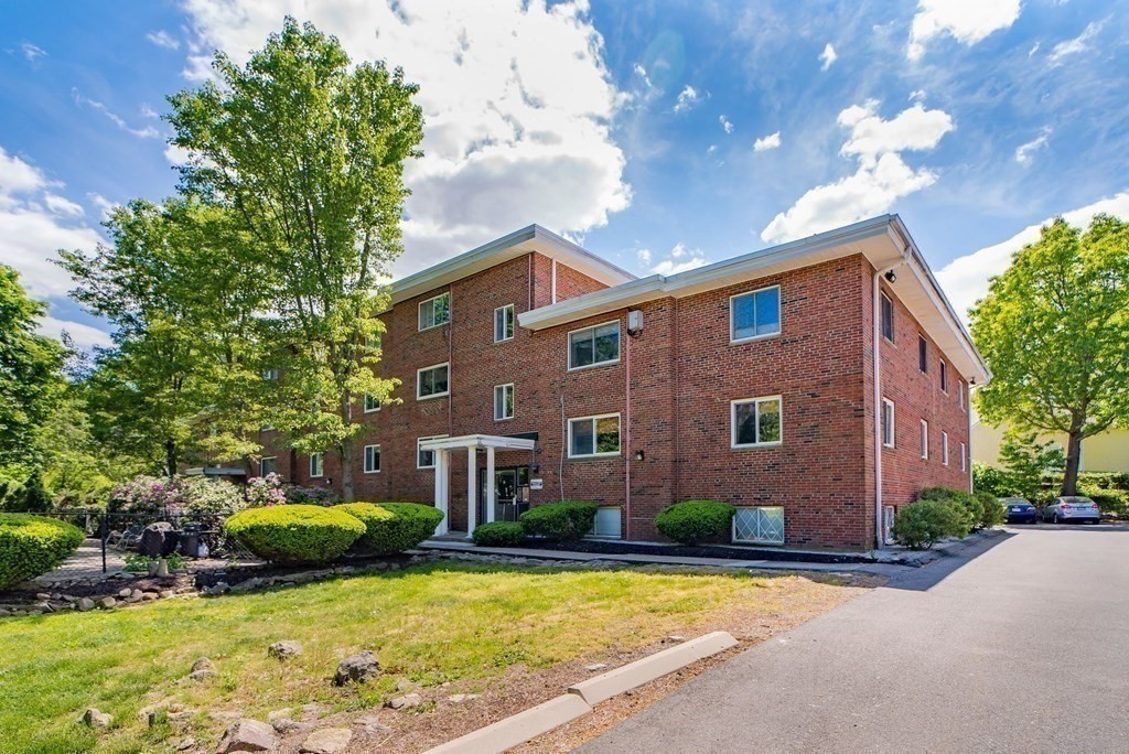 211 West St 11B