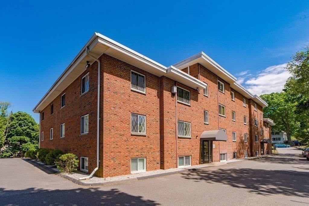 211 West St 11B
