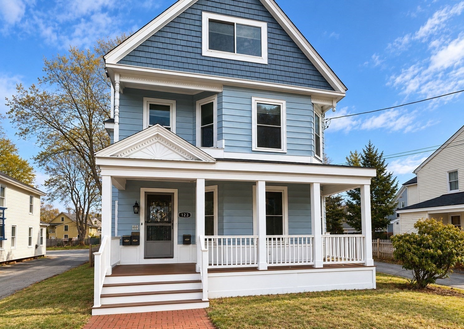123 Elm St #3, Amesbury, MA, 123 Elm St #3, Amesbury, MA Photo #2