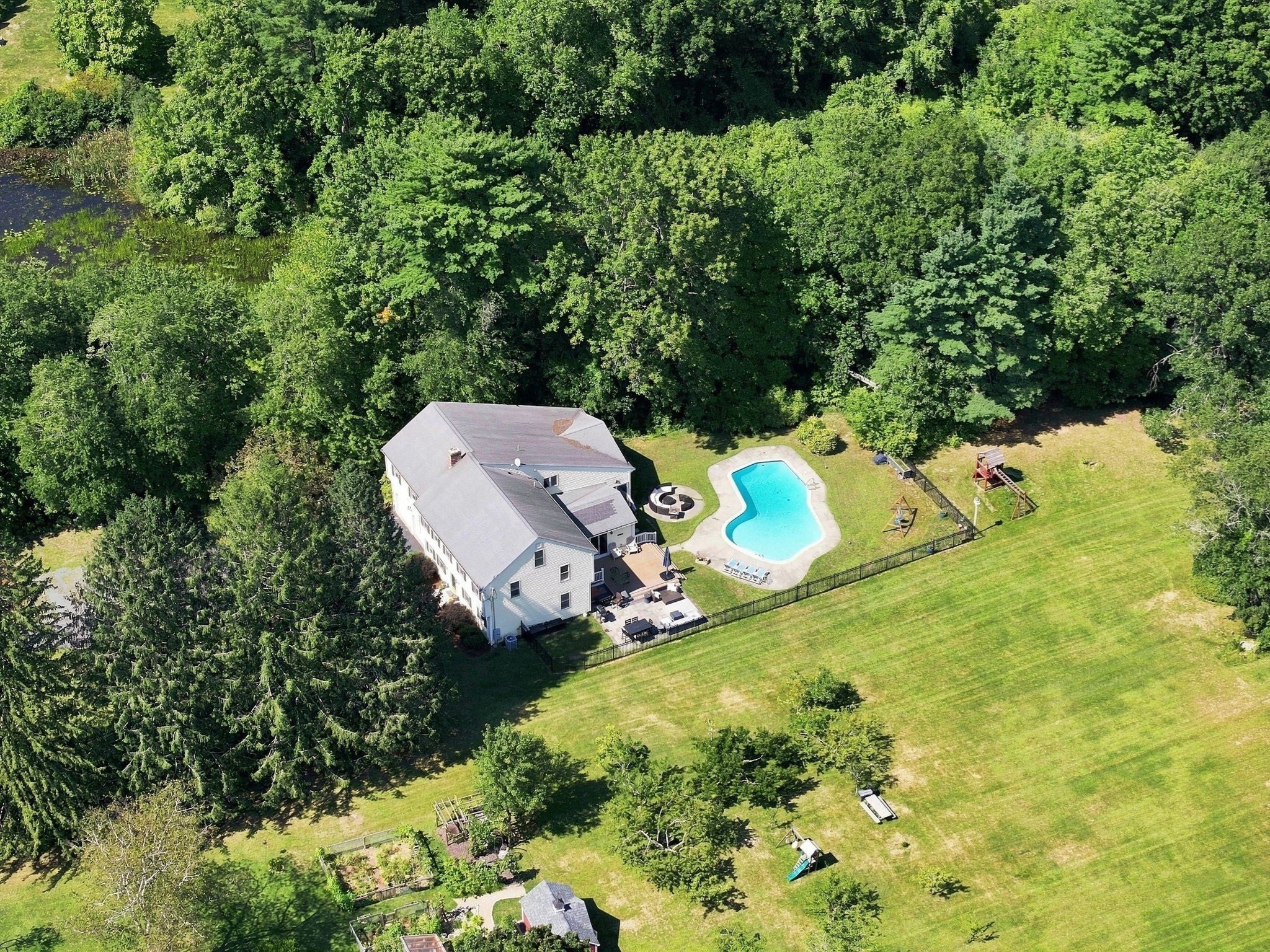 25 West St, Foxboro, MA Photo #37