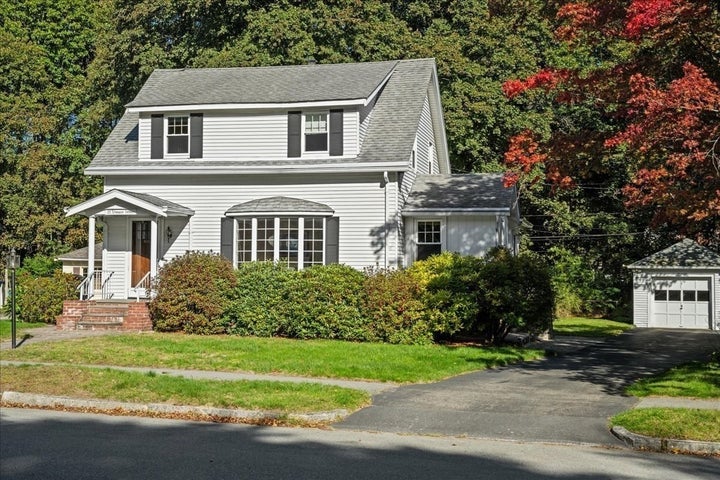 Photo 1 of 41 — 22 Vassar St, Worcester, MA 01602