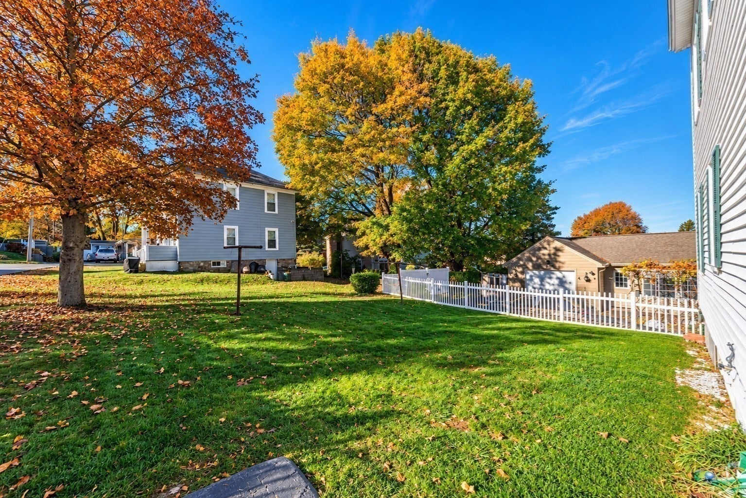 49 Front St, Clinton, MA, 49 Front St, Clinton, MA Photo #28