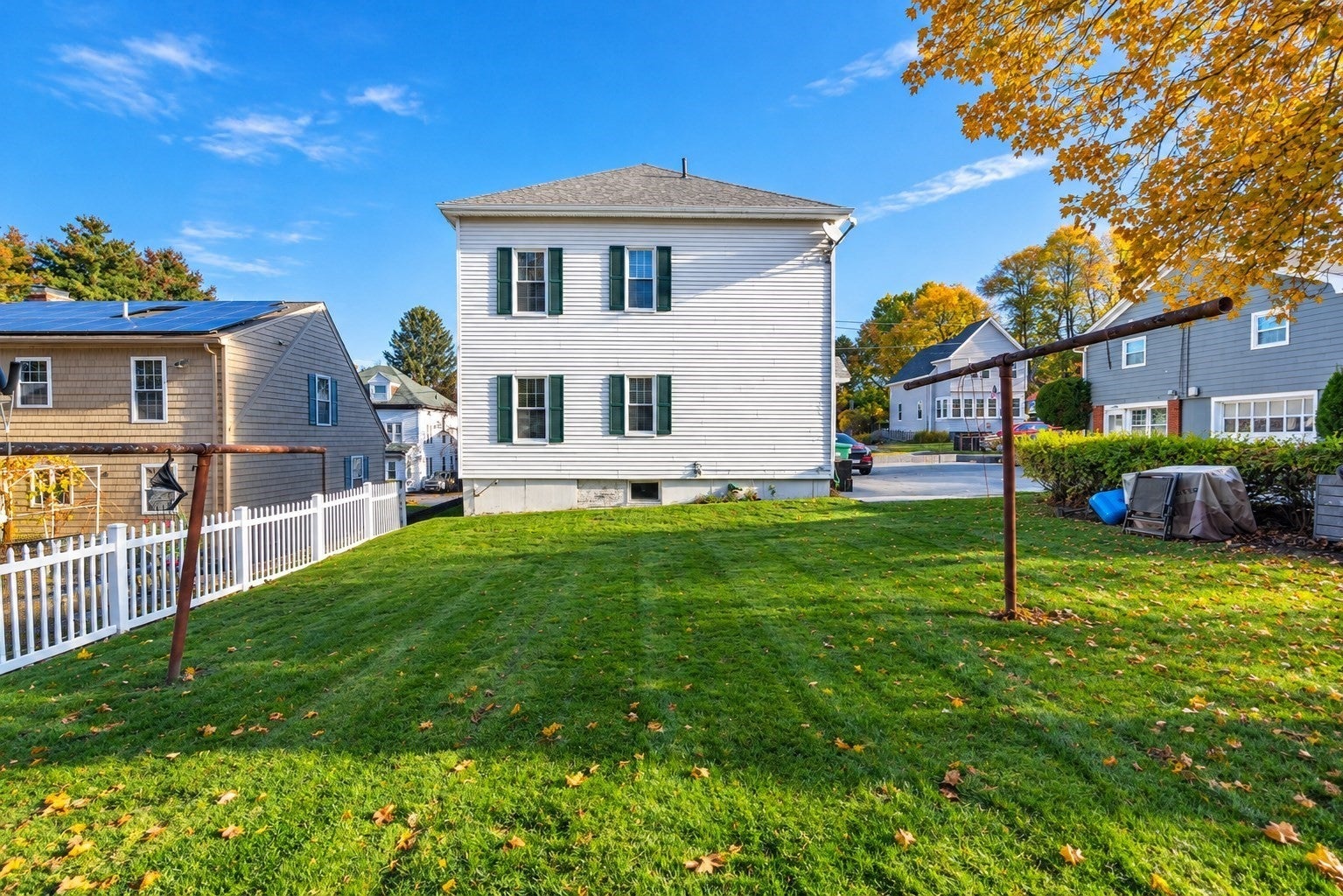 49 Front St, Clinton, MA, 49 Front St, Clinton, MA Photo #3
